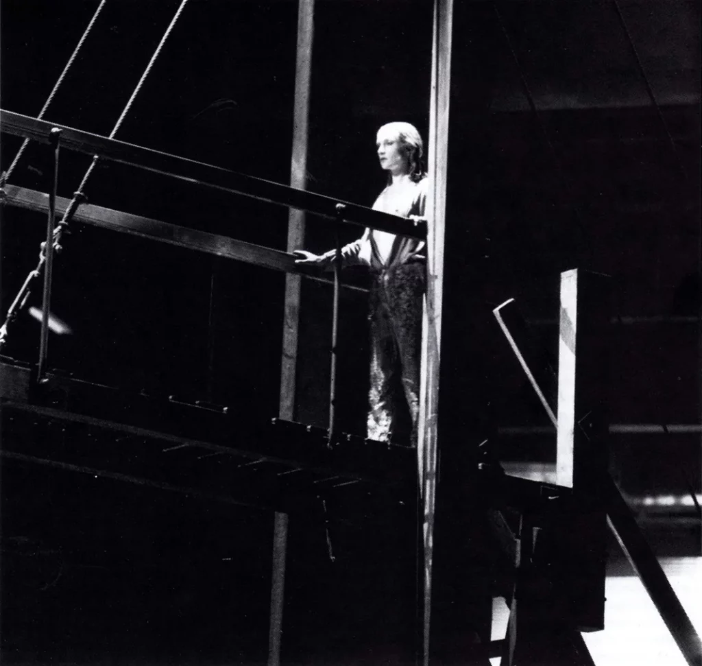 Isabelle Huppert. JEANNE D'ARC AU BUCHER d'Arthur Honegger Photo Michel Jacquelin