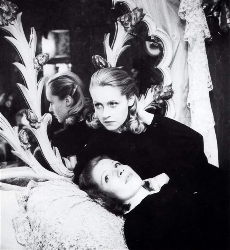 Yvette Etiévant, Monique Mélinand