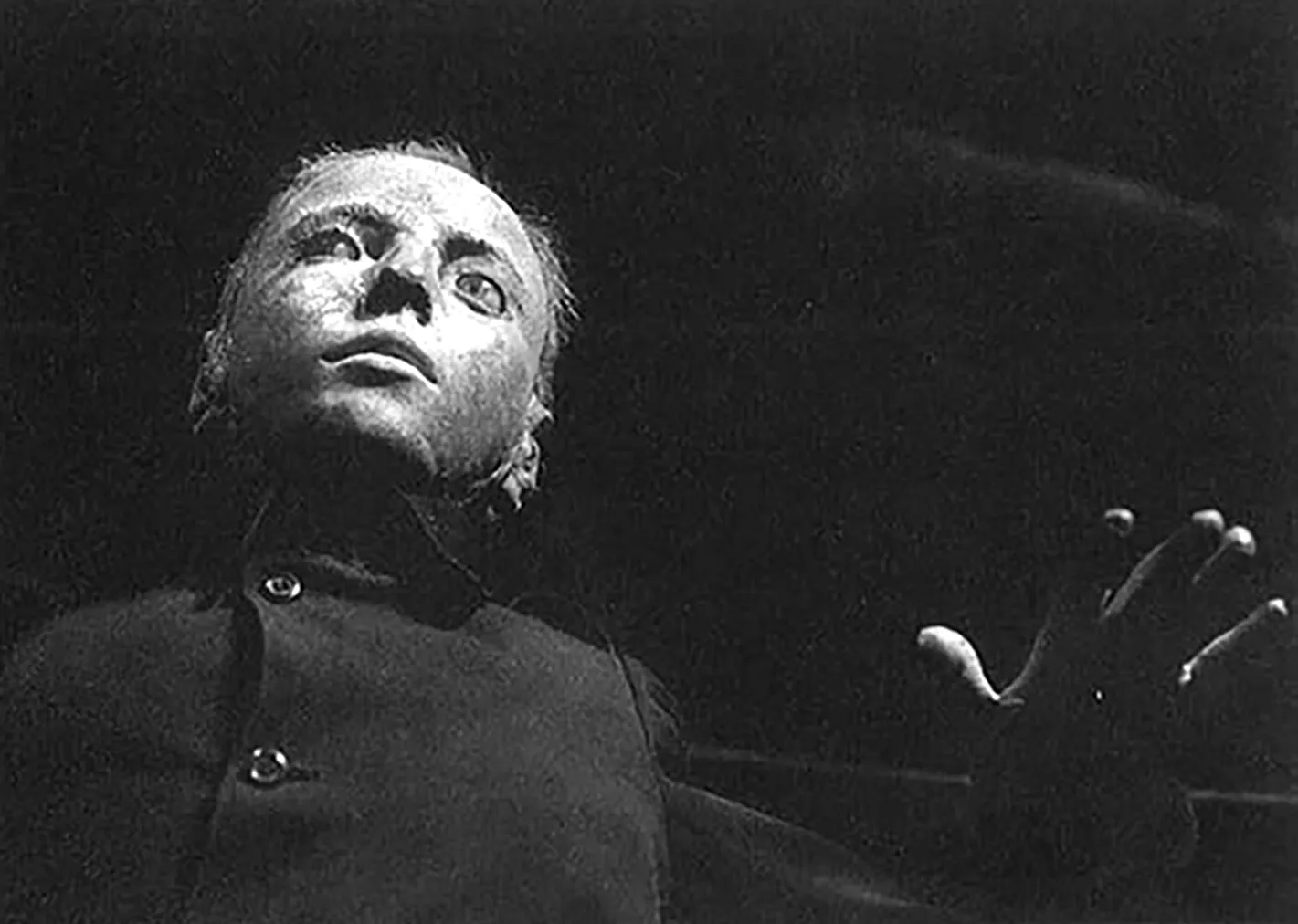 LA CLASSE MORTE, mise en scène Tadeusz Kantor, 1977. Photo Marc Enguerand.