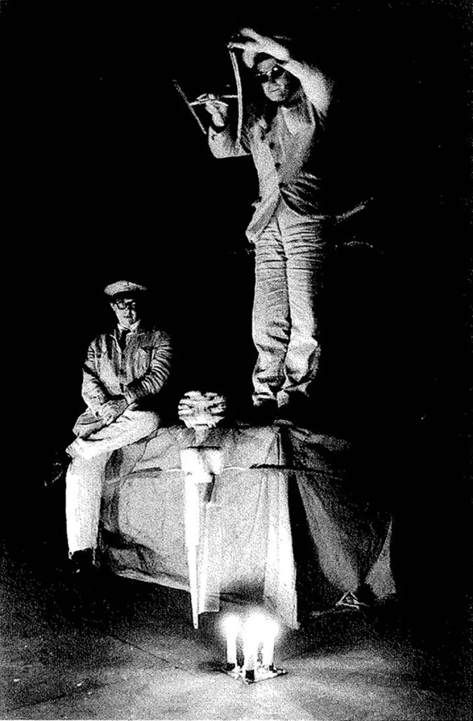 LES OISEAUX ARCHITECTES, mise en scène Roland Shön, 1994.
Photo Siloe.