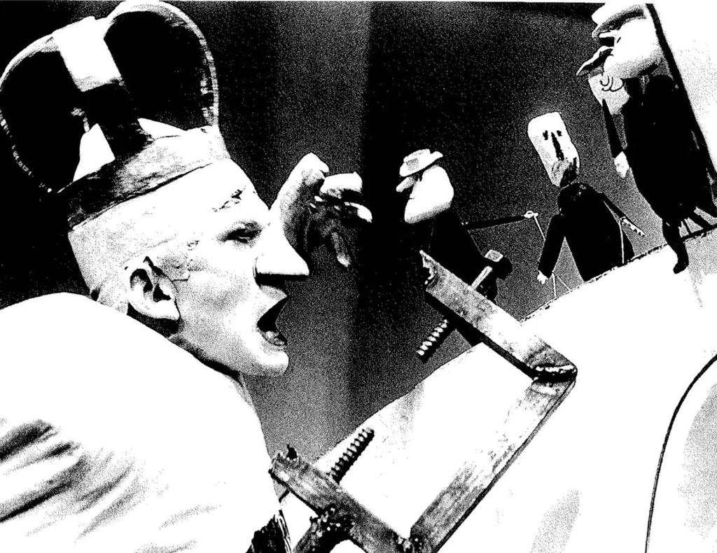 UBU ROI d’Alfred Jarry, mise en scène Michael Meschke, 1964. Photo Beata Bergström.