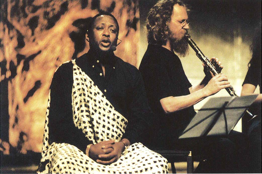 Jean-Marie Muyango, Vincent Jacquemin, RWANDA 94. Photo Lou Hérion.