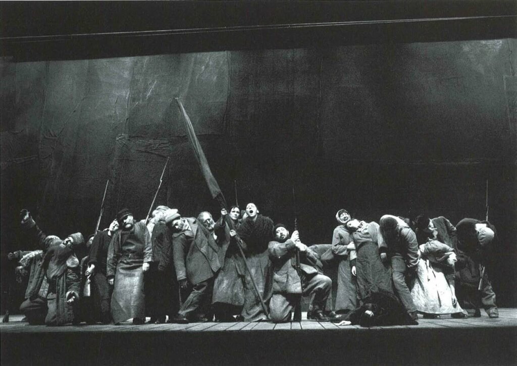 LA MÈRE.
Photo Lou Hérion.