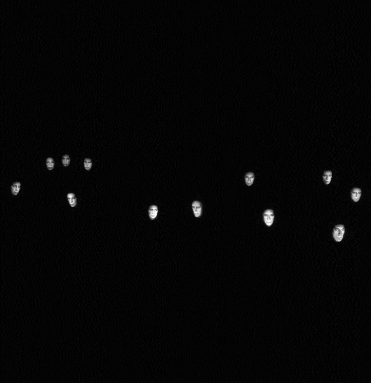 Céline Bonnier et Paul Savoie dans LES AVEUGLES de Maurice Maeterlinck, fantasmagorie technolo- gique de Denis Marleau, 2002. Photo Richard-Max Tremblay.