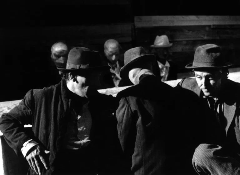 CHANT DU BOUC, mise en scène de François Tanguy. Photo Didier Goldschmidt.