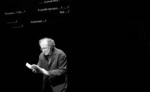 Louis Castel. Travail présenté aux Traversées 3 en novembre 2004. - Photo J.-P. Amar.