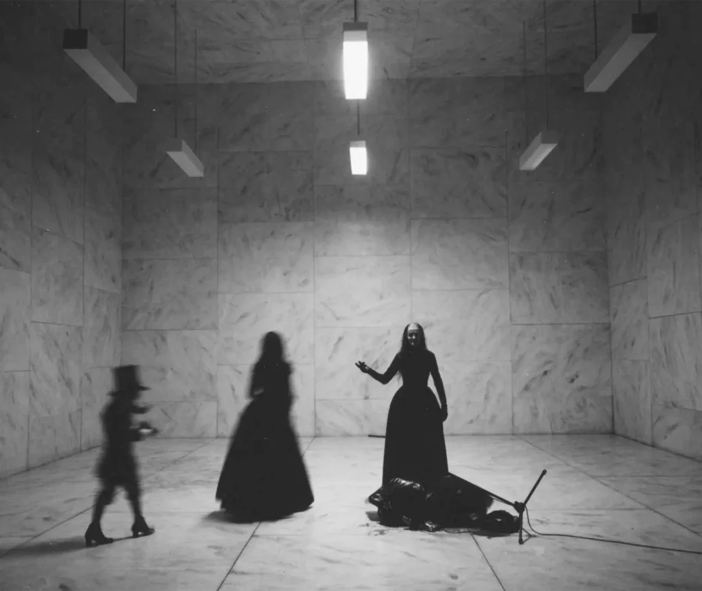 BR.#04 BRUXELLES, IVe épisode de la TRAGEDIA ENDOGONIDIA, mise en scène de Romeo Castellucci. - Photo Luca Del Pia.