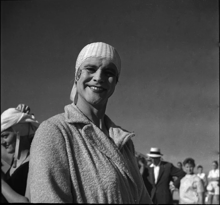 Jack Lemmon dans CERTAINS L’AIMENT CHAUD de BillyWilder, 1959. Photo collection Cahiers du cinéma.