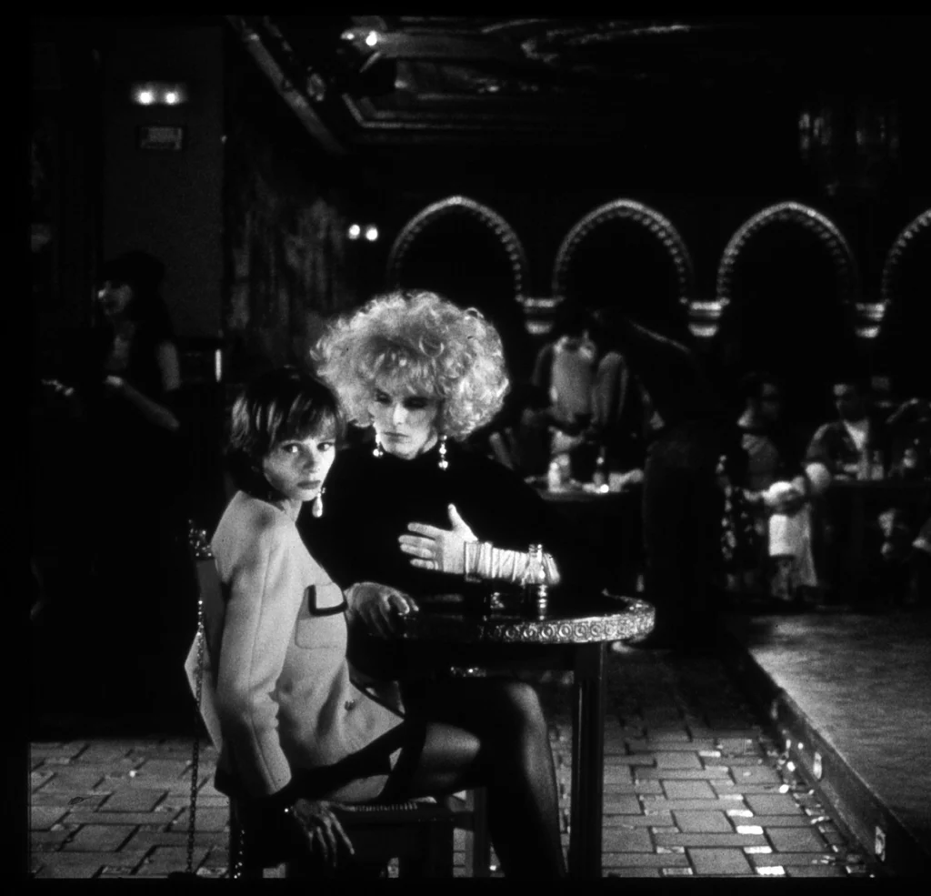 Victoria Abril et Miguel Bosè dans TALONS AIGUILLES de Pedro Almodovar, 1992. Photo collection Cahiers du cinéma.