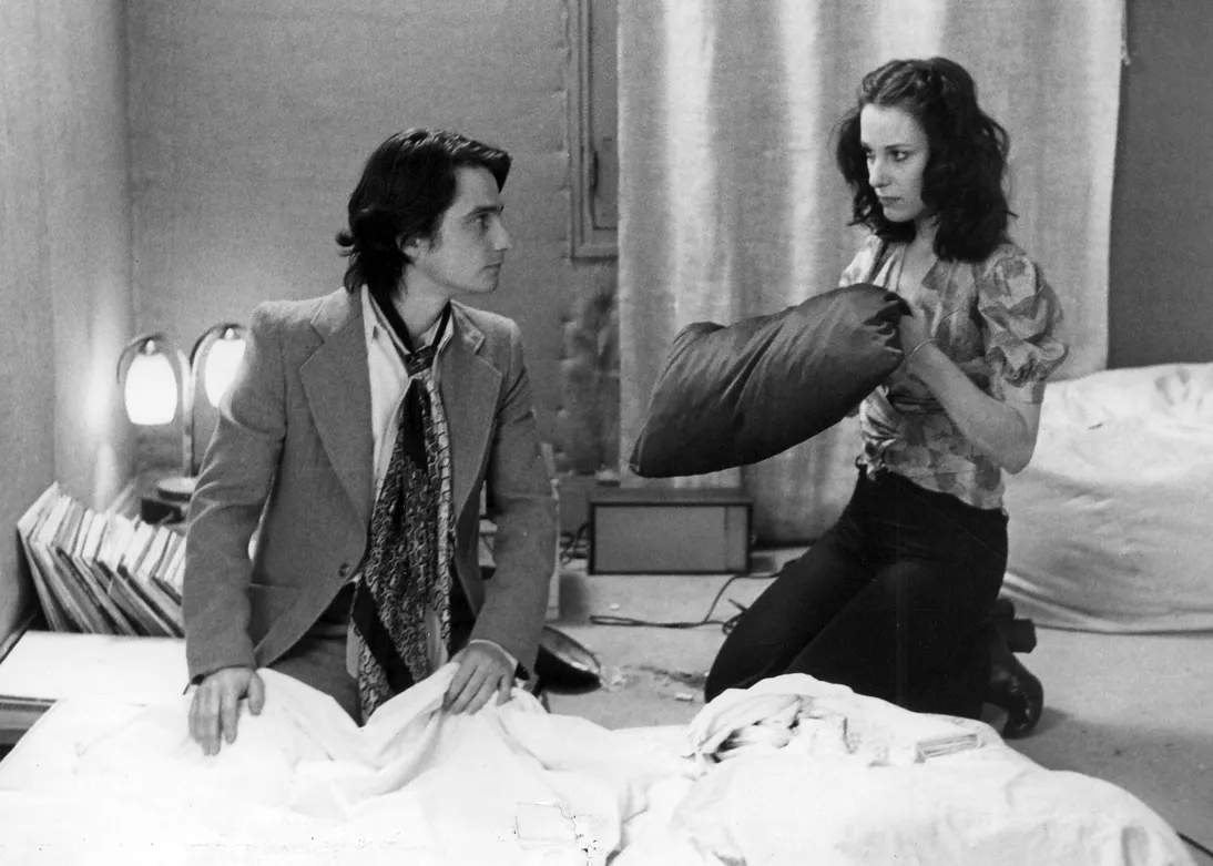 Jean-Pierre Léaud et Bernadette Lafont dans LA MAMAN ET LA PUTAIN de Jean Eustache, 1973.