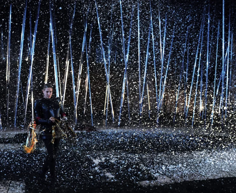 Véronique Dumont dans LE TERRITOIRE, écriture et mise en scène Martine Wijckaert. Photo Danièle Pierre.