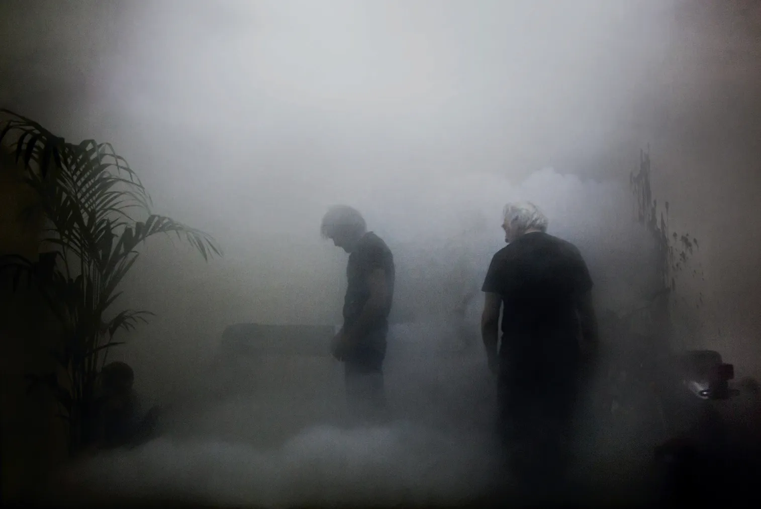 SALON DES REFUSÉS - SANS JURY, NI RÉCOMPENSE - épisode 1, de Claude Schmitz, Théâtre la Balsamine, septembre 2011. Photo Hichem Dahes.