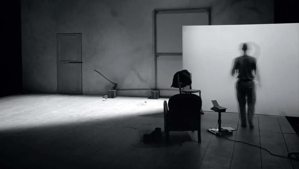 NATURE MORTE, écriture et mise en scène Martine Wijckaert. Photo Marie-Françoise Plissart.