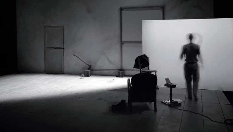 NATURE MORTE, écriture et mise en scène Martine Wijckaert. Photo Marie-Françoise Plissart.