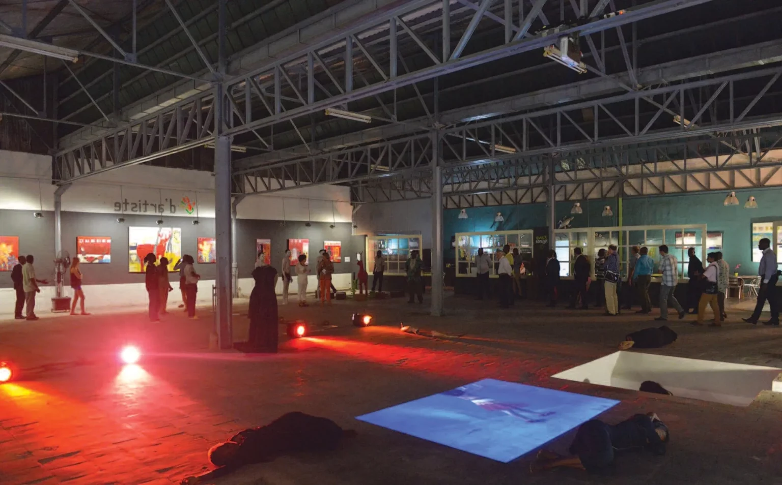 Exposition d’Odewa à l’espace culturel Bilembo à Kinshasa. Photo Alain Huart.