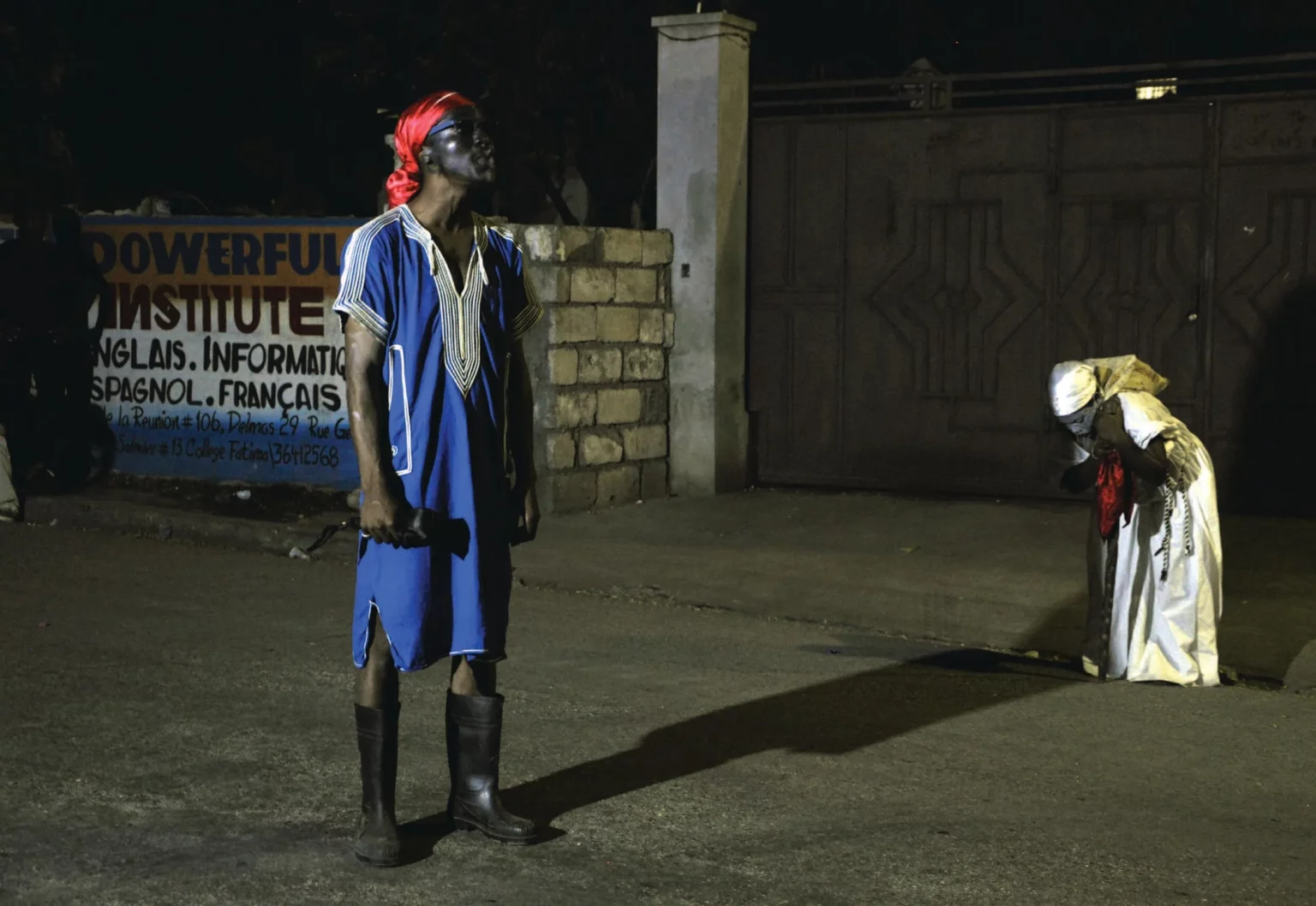 Vladimir Delva et Jenny Cadet dans Kafou Twaka de Faubert Bolivar, une création de la Brigade d’intervention théâtrale (BIT-Haïti), Maison Chenet, Festival Quatre Chemins, 2013. Photo Fabienne Douce, FOKAL.