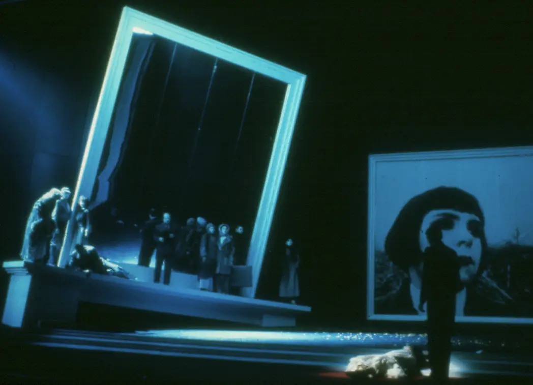 Katia Kabanova, de Léos Janacek, mise en scène Philippe Sireuil, direction musicale Sylvain Cambreling, Théâtre Royal de La Monnaie, 1983. Photo © Paul Versele