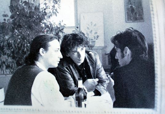 1457661_10152422431550410_1851144062_n