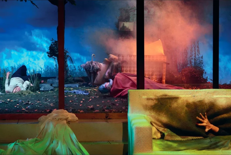 Habit(u)ation d'Anne-Cécile Vandalem, 2011. Photo Phile Deprez.