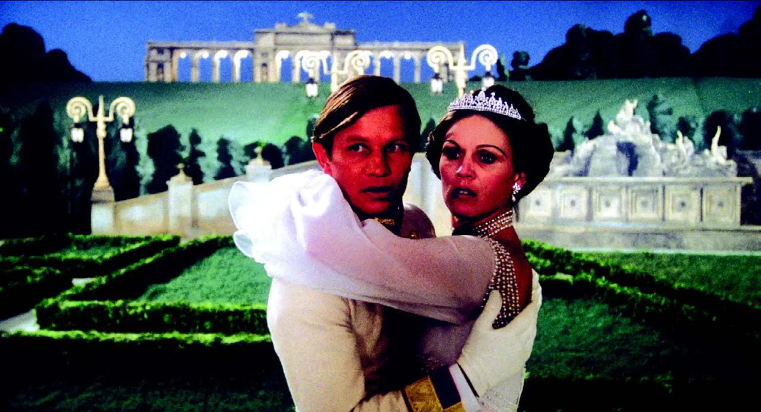 Fedora, film de Billy Wilder, avec Marthe Keller, William Holden, Hildegard Knef, 1978. Photo DR.