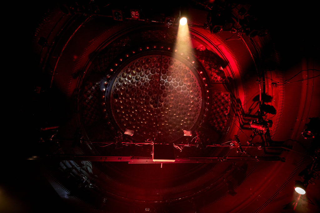 La-coupole-rouge-du-Theatre-Ouvert-Alternatives-Theatrale-Blog-Coupole-Theatre-Ouvert