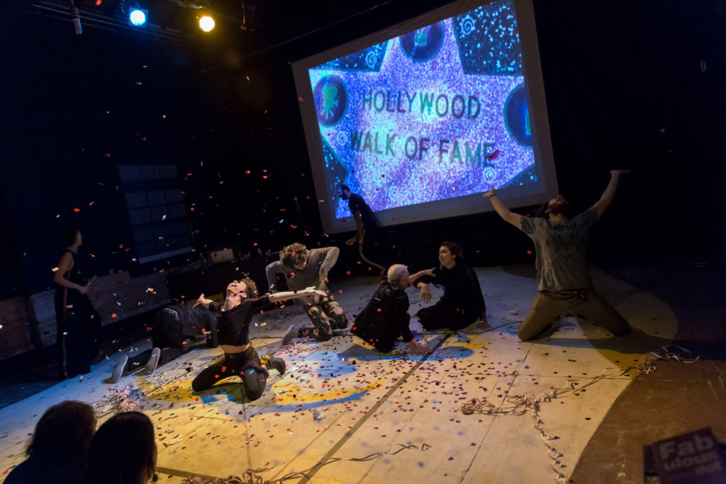 Ensine-me a fazer arte, Tania Alice avec la participation de Rodrigo Maia, Festival de São José dos Campos, 2018. Photo : Melissa Rahnal