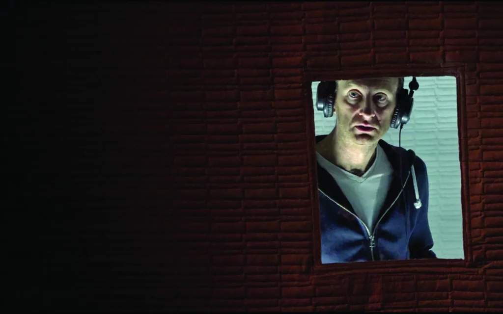 Laurent Seron-Keller dans Vu d’ici, mise en scène Alexis Armengol, Château de Saint Chamand (Avignon), 2021. Photo Romain Tiriakan.