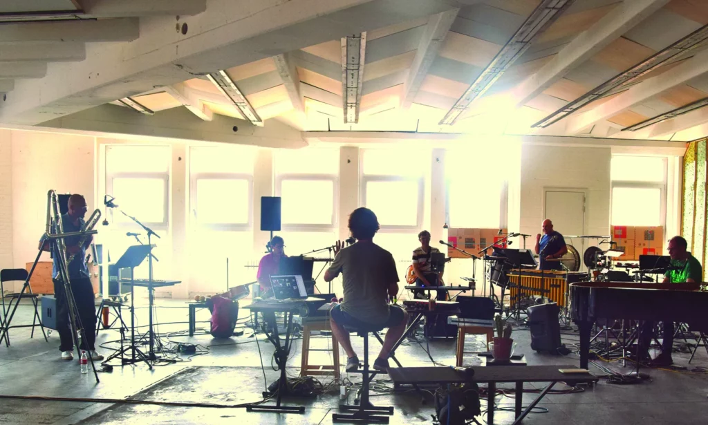 Séance de travail. Photo Valentin Schaff.