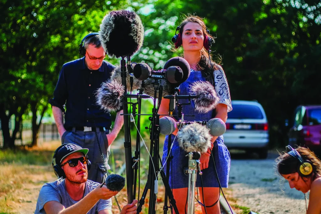 Jonas, Peter, Marie-Lys et Florence pendant le workshop Field Recording animé par Félix Blume pour Phonurgia Nova (France), 2018.