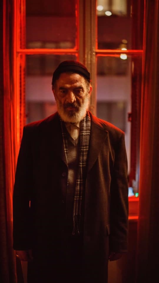 Figure 2-Shahbaz Noushir dans le rôle de Farokh.