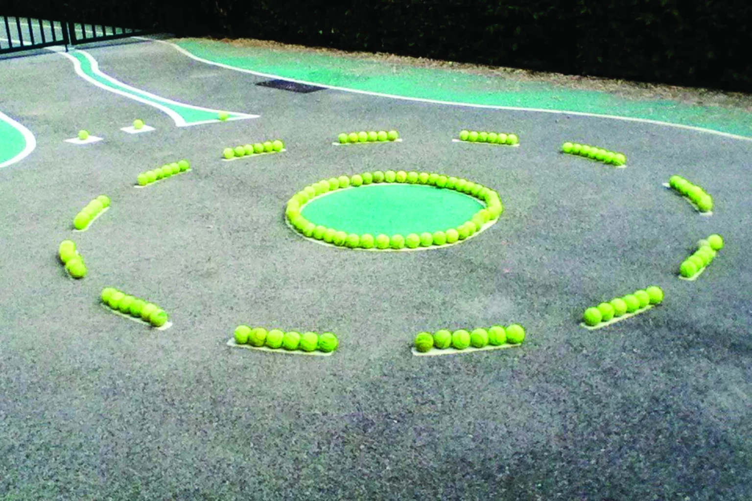 La Grande Aventure, mise en scène de Constance Biasotto/ Le Bazar Palace, création 2019 au Pôle, scène conventionnée d’intérêt national, Le Revest-les-Eaux. Photo Le Bazar Palace.