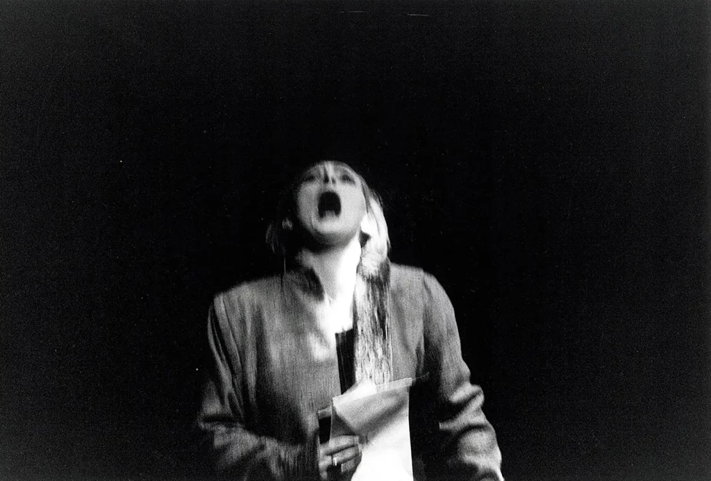 Martine Chevallier dans BAJAZET de Jean Racine, mise en scène Éric Vigner, Comédie-Française - Théâtre du Vieux Colombier, avril 1995. Photo Alain Fonteray.