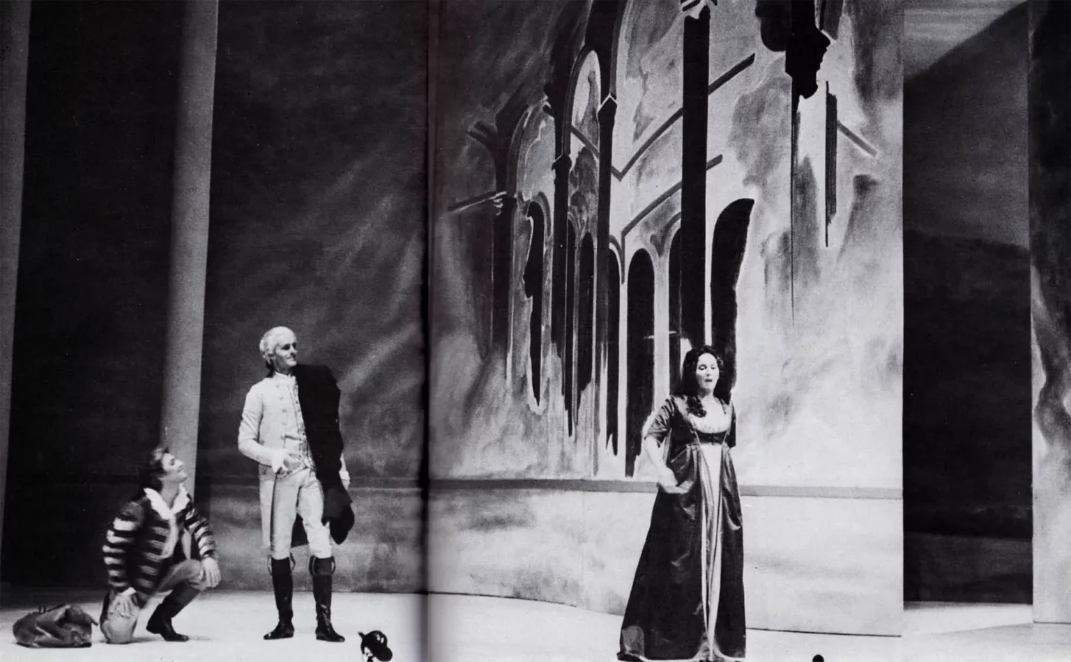 Don Giovanni de Mozart - Mise en scène: Jean-Pierre Vincent - Scénographie: Jean-Paul Chambas