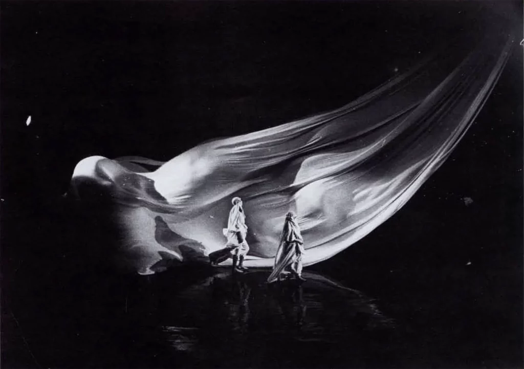 La bible : Bochum, 1976 - Décor: Jean-Marie Fiévez