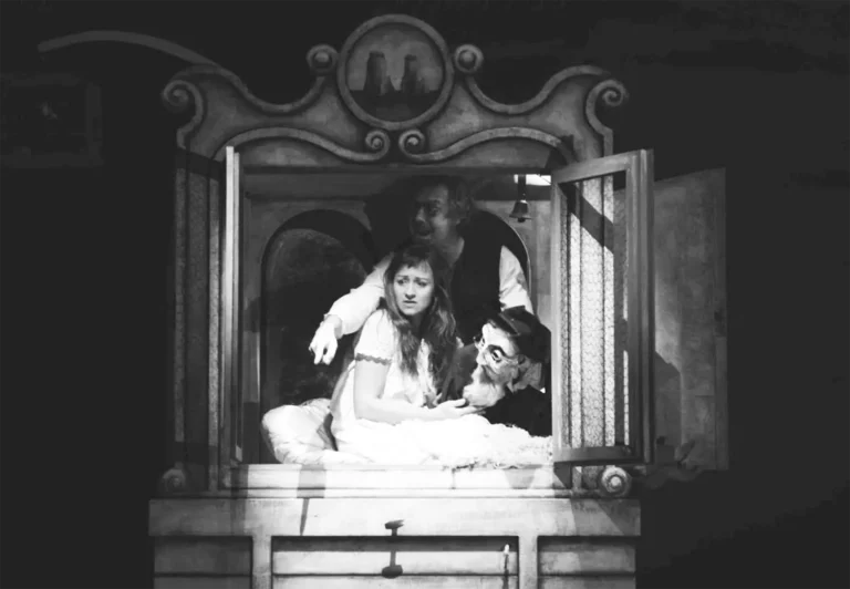 Florence Masure et Jean-Pierre Hollebecq en répétition de Mon Golem, texte et mise en scène Wladyslaw Znorko, Théâtre Toursky, Marseille, octobre 2009. Photo David Anémian.