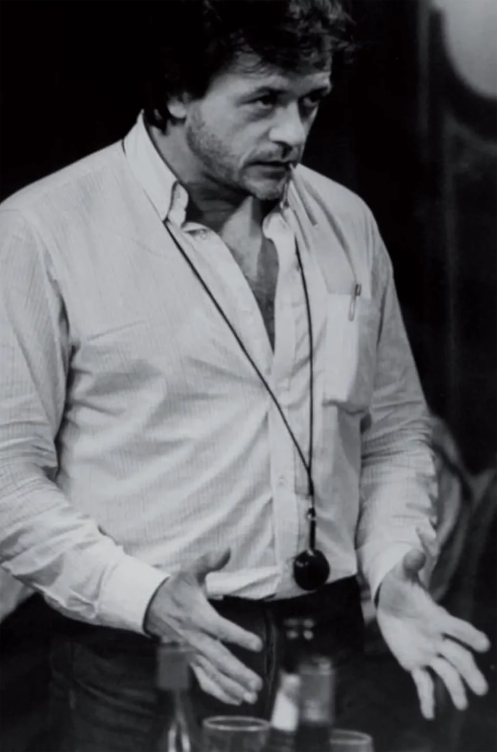 Patrice Chéreau dirige des acteurs à l’école de Nanterre Amandiers. Photo Caroline Parent / Agence Sygma.