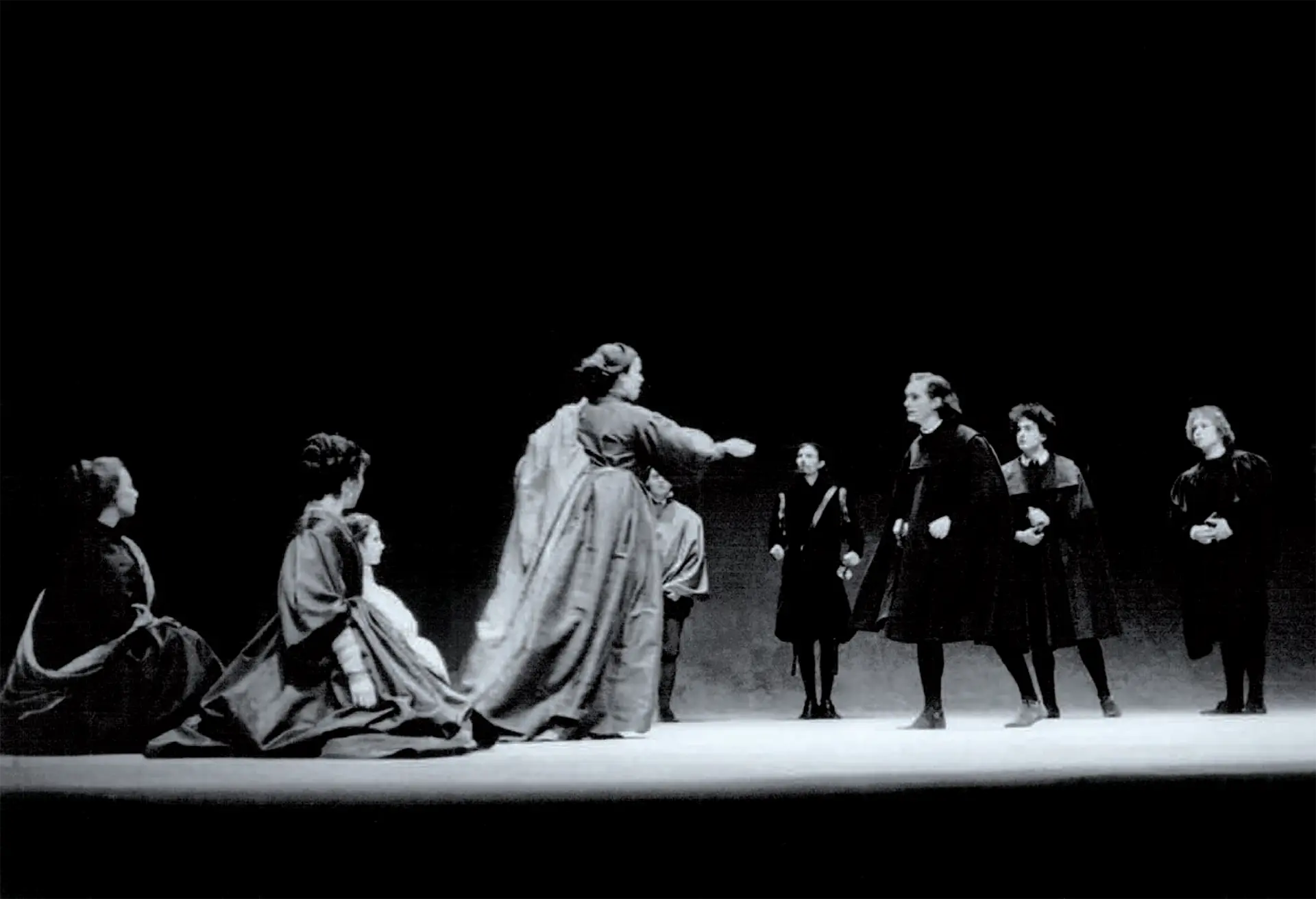 Peines d’amour perdues de William Shakespeare. Texte français de Jean-Michel Deprats, mise en scène Jean-Pierre Vincent, décor et costumes Elizabeth Neumuller, scénographie Nicky Rieti. Photo Sabine Strosser.