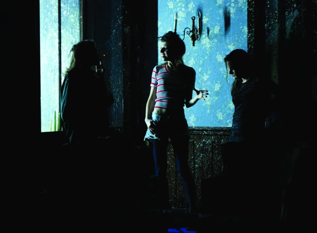 BLEU BLEU, texte et mise en scène Stéphane Arcas, Théâtre océan Nord, 2014. Photo Michel Boermans.