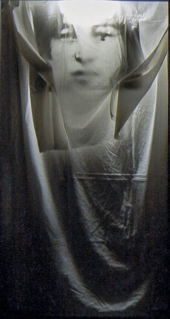 Les Véroniques, 1996. Exposition « C. Boltanski: Storage Memory », Power Station of Art, Shanghai, 2018. Photo Jiang Wenyi © Adagp, Paris, 2019.