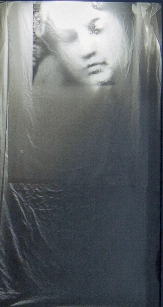 Les Véroniques, 1996. Exposition « C. Boltanski: Storage Memory », Power Station of Art, Shanghai, 2018. Photo Jiang Wenyi © Adagp, Paris, 2019.