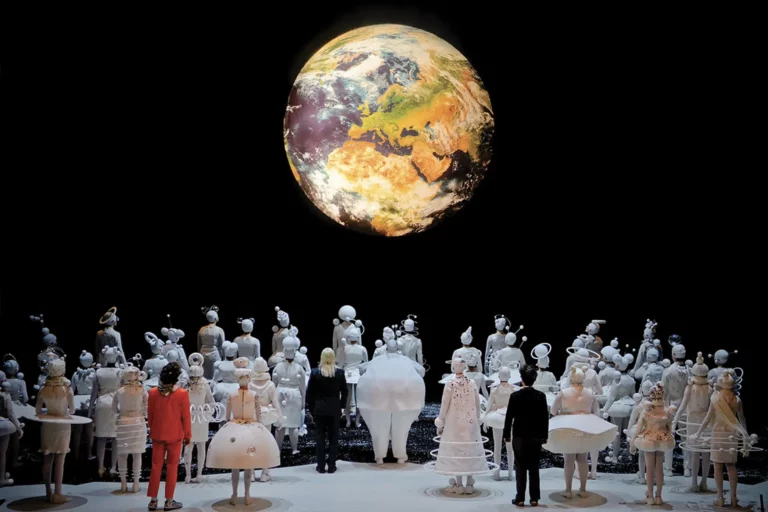 Le voyage dans la lune d’Offenbach, mise en scène de Laurent Pelly, Opéra Comique, 2021. Photo Stephan Brion.