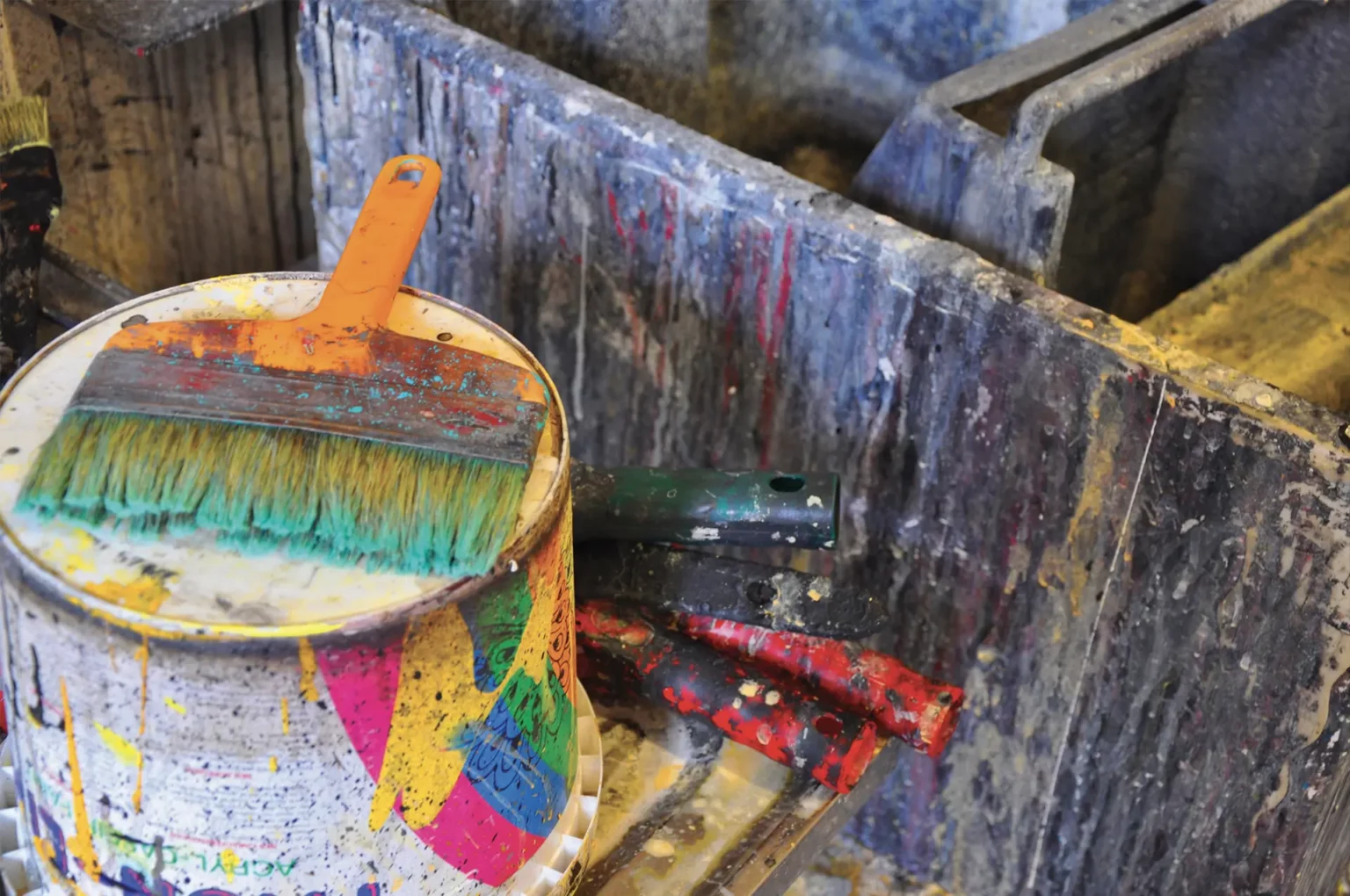 Atelier de peinture, Théâtre de la Monnaie, Bruxelles. Photo Matthijs Verstegen.