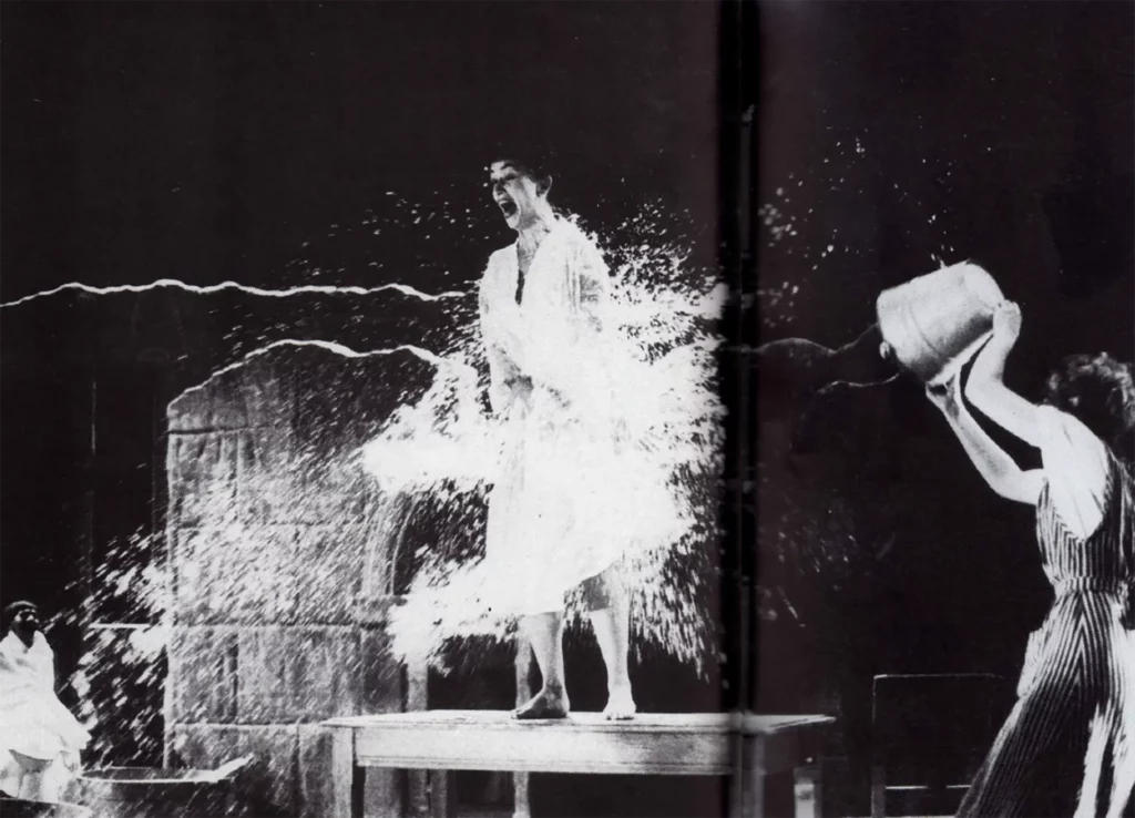 LE GÉOMÈTRE ET LE MESSAGER. Photo Danièle Pierre