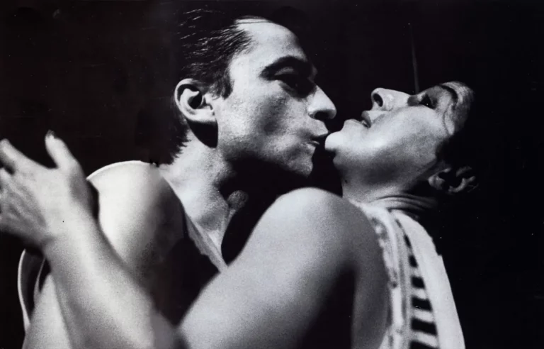 Agathe Alexis, Christian Ruché. ÉPAVE. Photo Alain Donot