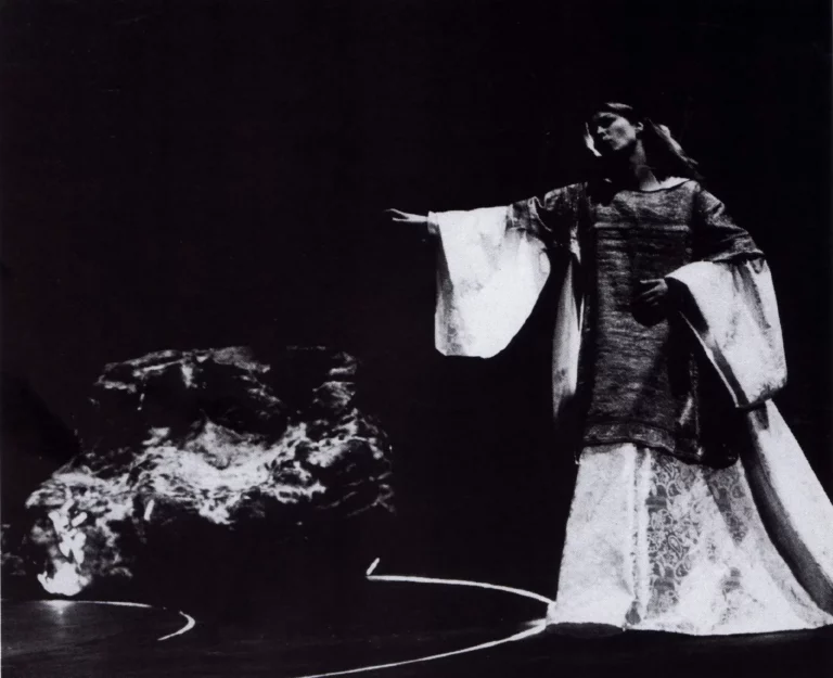 Mireille Bailly. L'ANNONCE FAITE A MARIE. Photo Lou Hérion.