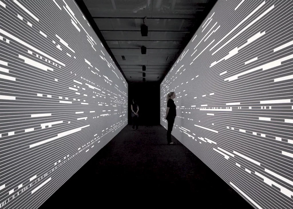 DATA.PATH de Ryoji Ikeda. Photo Fernando Maiquieira/ Espacio Fundación Telefónica.
