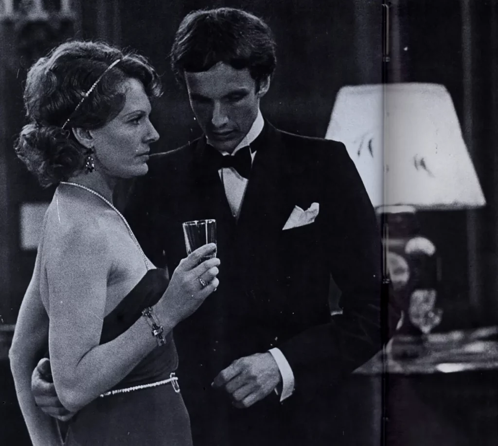 Anne-Marie Stretter (Delphine Seyrig) et Michael Richardson (Mathieu Carrière) dans lndia song Photos Jean Mascolo