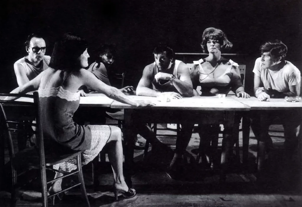 Rainer Frieb, Erni Mangold, Eva Bonek, Hanno Pösctll, Ute Vellner, Eduard Wildner. EXCÉDENT DE POIDS, mise en scène de Hans Gratzer, Schauspielhaus, Vienne. Photo Christine de Grancy.