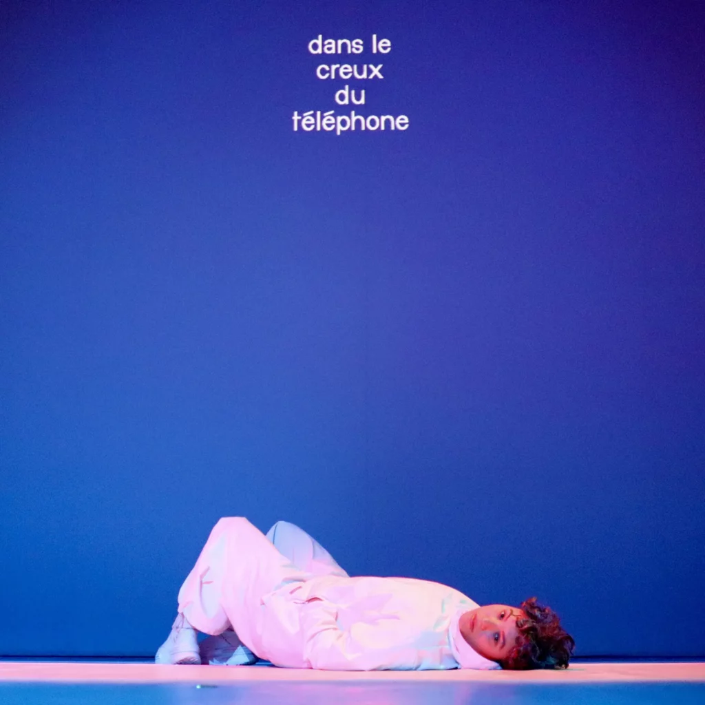 wireless people,2024, théâtre du Rideau, Bruxelles, crédit Camille Freychet